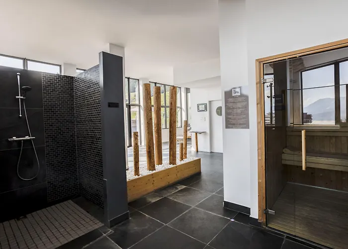 Marmotel & 3* 프라루