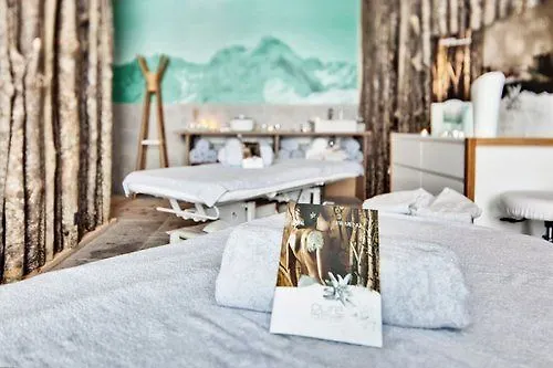 Marmotel & 프라루