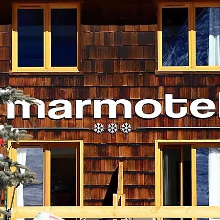 Marmotel & Hotel