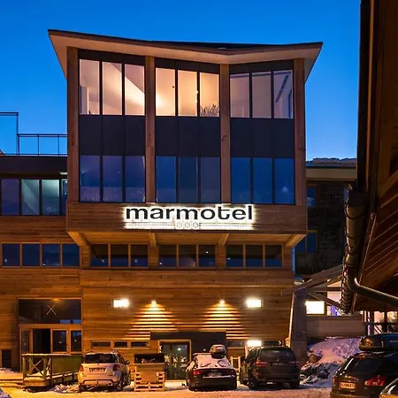 Marmotel & Szálloda