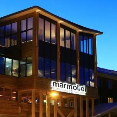 Marmotel & Szálloda 3*